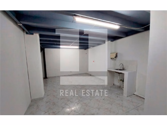 Local Comercial en PH Carioca - Imagen 8