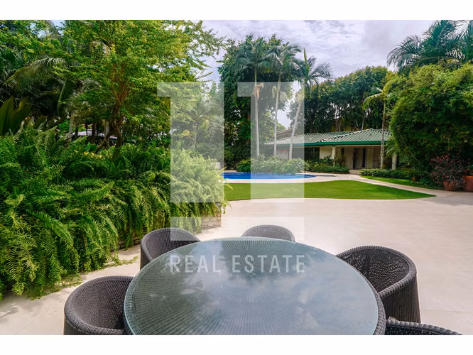 Se Vende Casa en Altos del Golf - Imagen 18