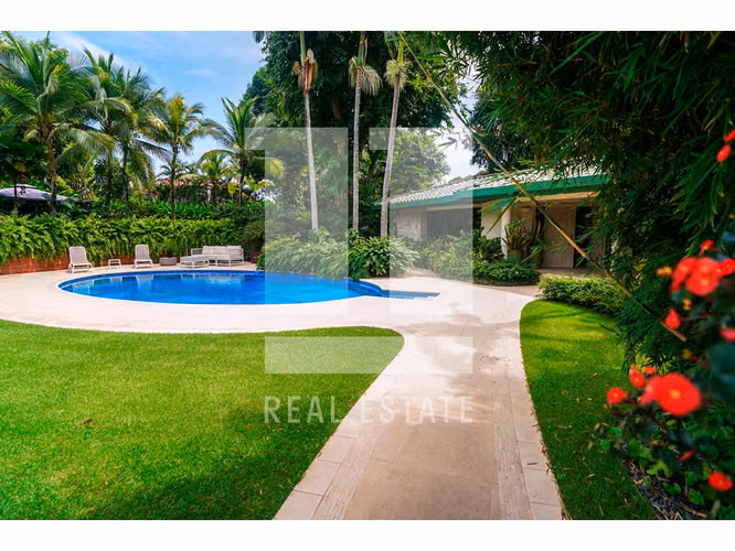 Se Vende Casa en Altos del Golf - Imagen 20
