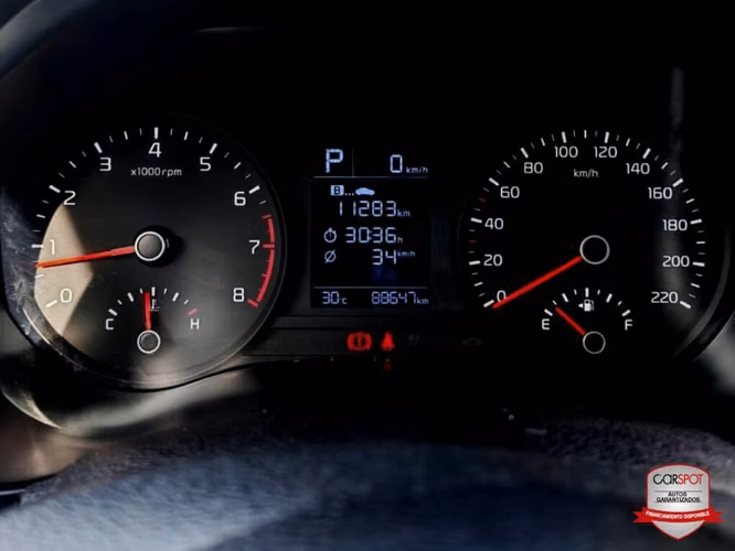 Kia Rio 2024 Automática EF3367 - Imagen 13