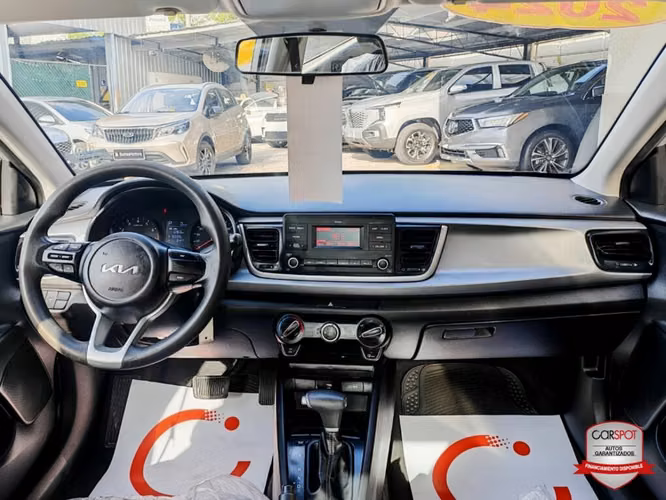 Kia Rio 2024 Automática EF3367 - Imagen 9