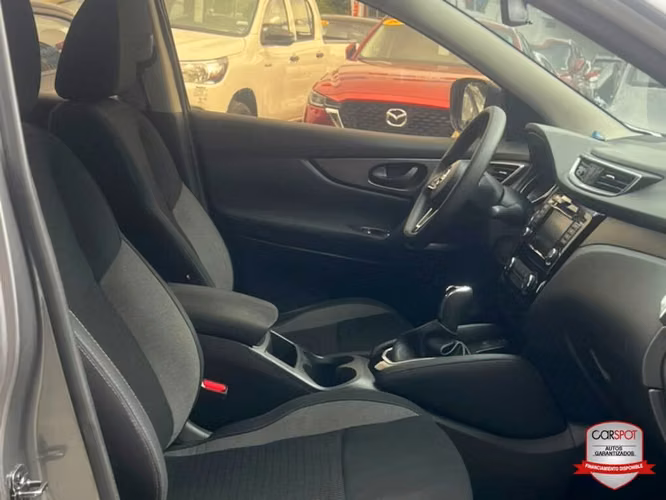 Nissan Qashqai 2022 Automática EA0508 - Imagen 9