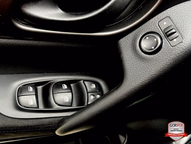 Nissan Qashqai 2022 Automática EA0508 - Imagen 13