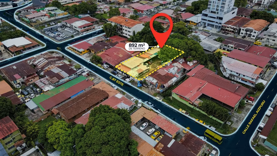 Venta de Terreno Comercial en Parque Lefevre