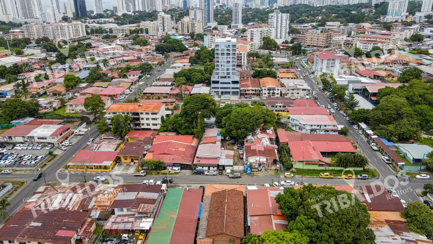 Venta de Terreno Comercial en Parque Lefevre - Imagen 5