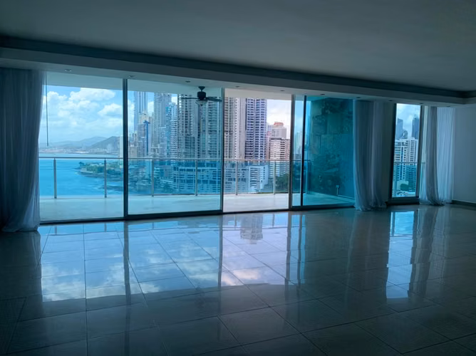 Apartamento en Punta Pacifica I linea blanca I 3 Rec I con terraza jacuzzi y vista al mar - Imagen 8