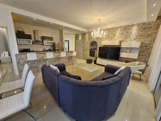 ALQUILO APARTAMENTO EN SAN FRANCISCO, AMOBLADO, 2 RECAMARAS, 150M2. - Imagen 7