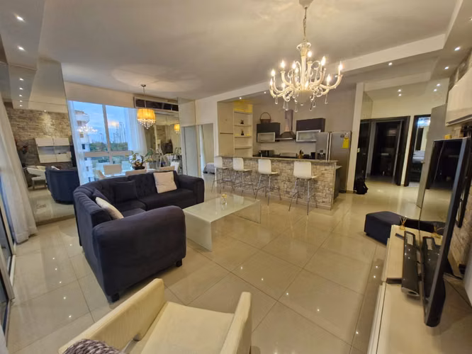 ALQUILO APARTAMENTO EN SAN FRANCISCO, AMOBLADO, 2 RECAMARAS, 150M2. - Imagen 8