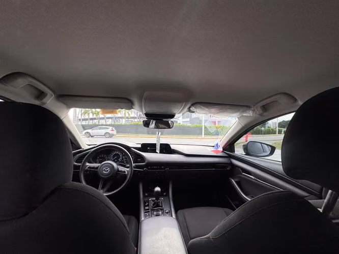 Mazda 3 DEL 2025 EXCELENTE CONDICIONES - Imagen 8