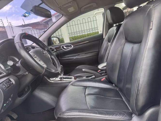 Nissan Sentra 2015