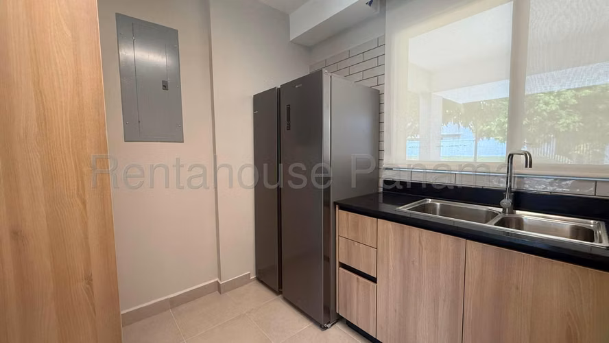 Vendo Casa de 171 m² en PH Cavana, Paseo del Norte 27-1098GG