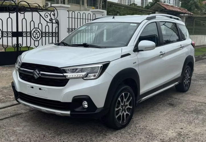 XL7 2024  AUTOMATICO EN 15,495 al CREDITO o al CONTADO