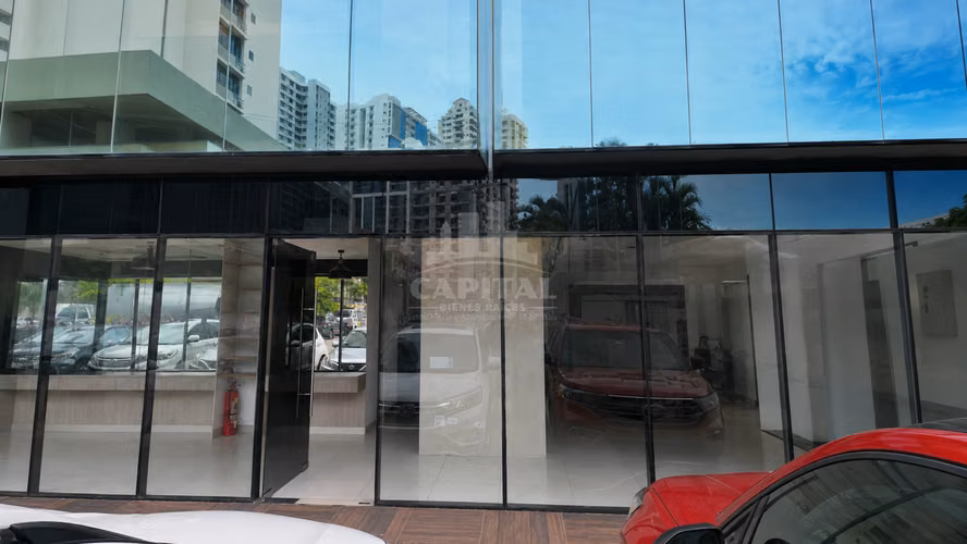 ¡Local Comercial en Alquiler en Marbella! - Imagen 2