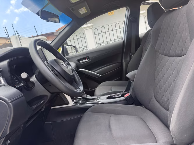 Toyota Corolla Cross 2023 - Imagen 9