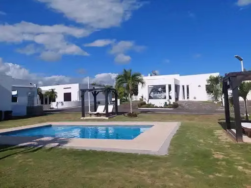 ALQUILER CASA EN RIO HATO IBIZA  BEACH RESIDENCES