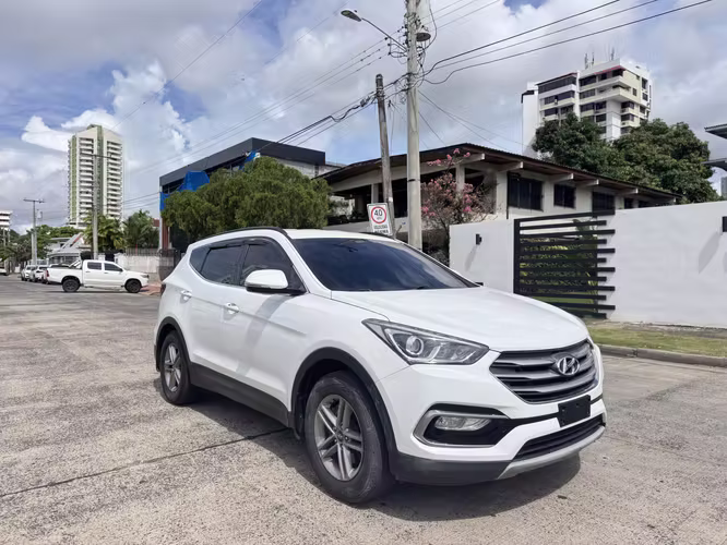 Hyundai Santa Fe 2018 - Imagen 3