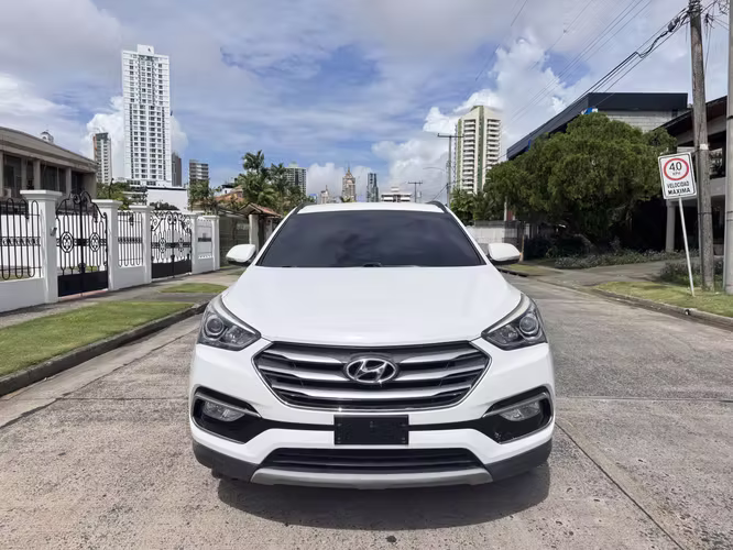 Hyundai Santa Fe 2018 - Imagen 2