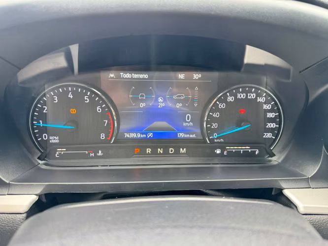 FORD EXPLORER 2020 4WD 7 PASAJEROS - Imagen 15