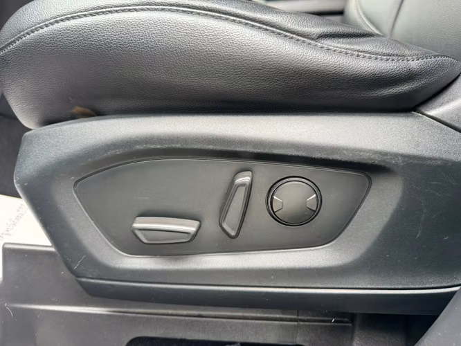 FORD EXPLORER 2020 4WD 7 PASAJEROS - Imagen 13