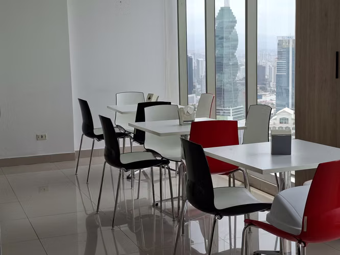 ALQUILER DE OFICINA - AV. BALBOA - REMODELADA - Imagen 15