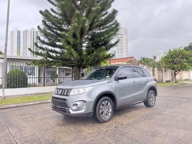 Suzuki Viatara 2023 4x4