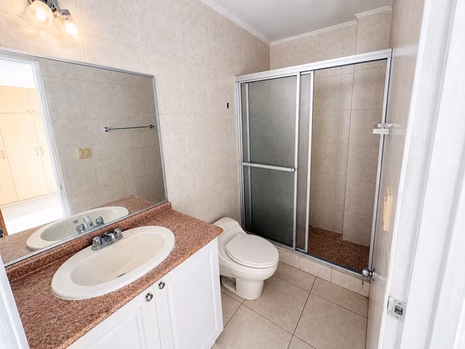 Apartamento de lujo en Bella Vista, Ciudad de Panamá, Panamá - Imagen 7