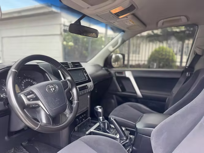Toyota Prado 2018 - Imagen 10