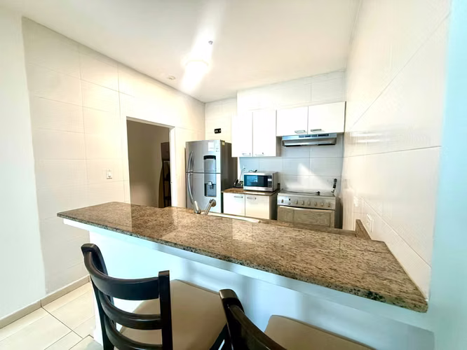 Avenida Balboa | P.H. Grand Bay Tower | 2Rec Amoblado ($1,100) - Imagen 4