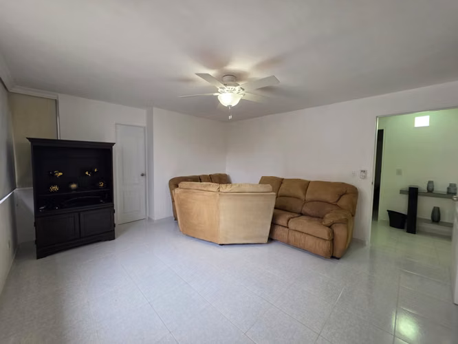 Apartamento en venta en el Cangrejo remodelado DEL CARIBE - Imagen 10