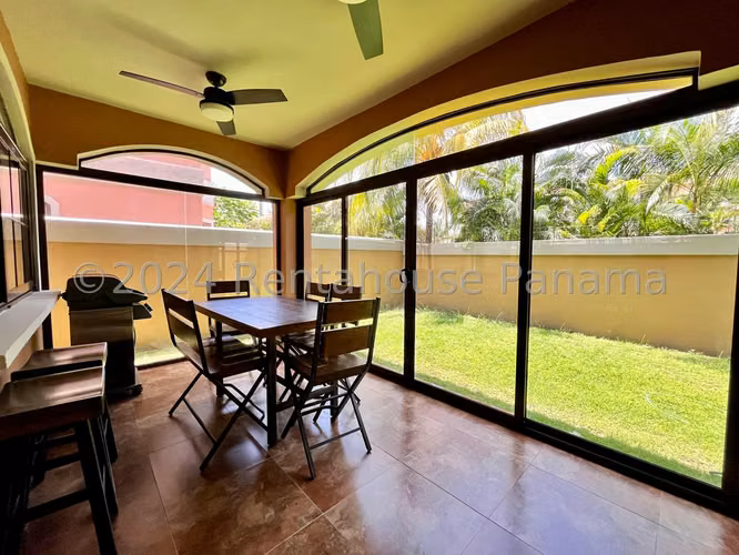 VENDO. Casa en Residencial EL DORAL en Costa Sur. 345m2 - Imagen 7