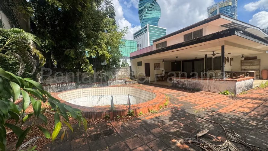 VENDO Casa en Calle 50 Comercial o Residencial . 410m2 - Imagen 4