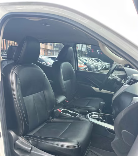 NISSAN FRONTIER LE AÑO 2017 AUTOMÁTICO FULL EXTRA - Imagen 11