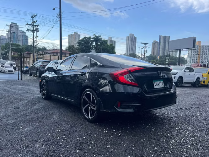 HONDA CIVIC 2017 - Imagen 4