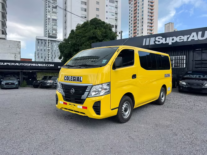 NISSAN URVAN COLEGIAL SIN USO SUPER AUTOS ACEPTAMOS TRADE IN - Imagen 3