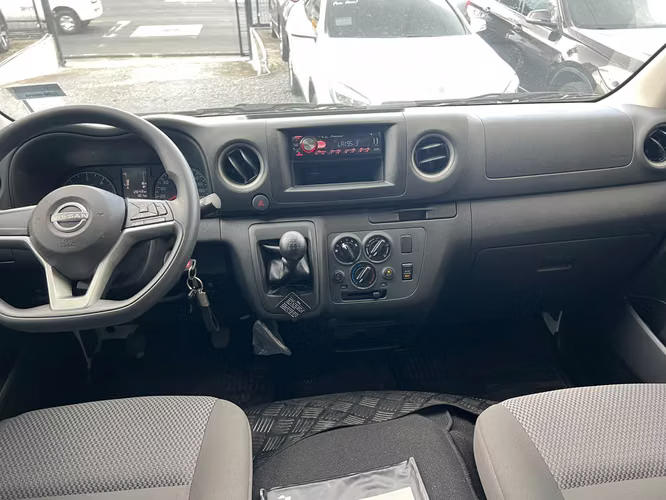 NISSAN URVAN COLEGIAL SIN USO SUPER AUTOS ACEPTAMOS TRADE IN - Imagen 9