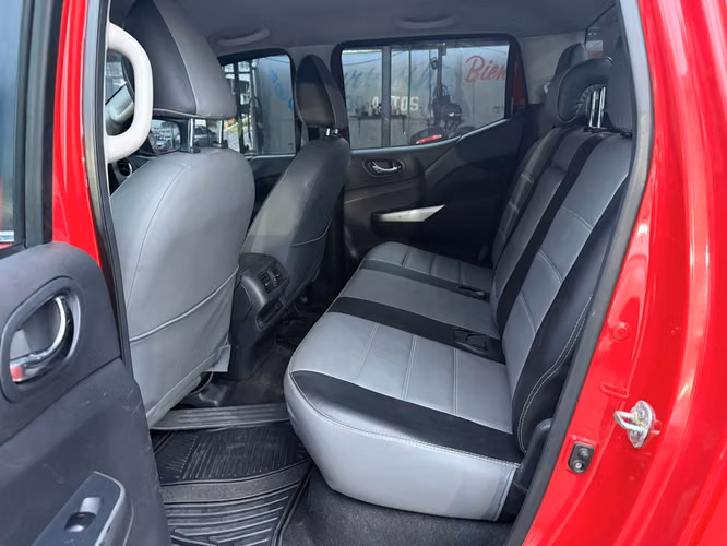 Nissan Frontier 2022 - Imagen 8