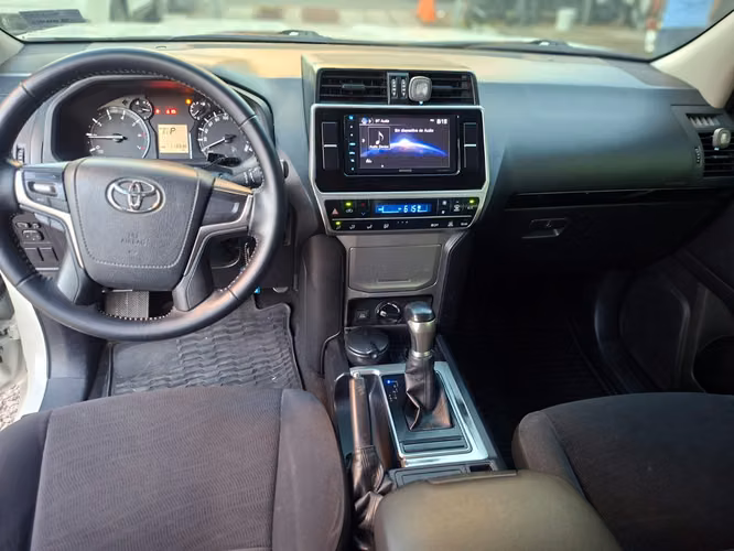 Toyota Land Cruiser Prado 2018 - Imagen 6