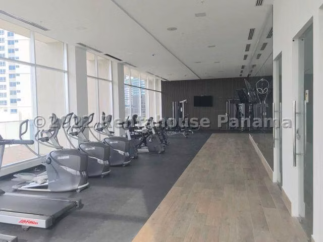 271001. Se alquila apartamento 184m, 3 recámaras, 3.5 baños, vista al mar - Imagen 19