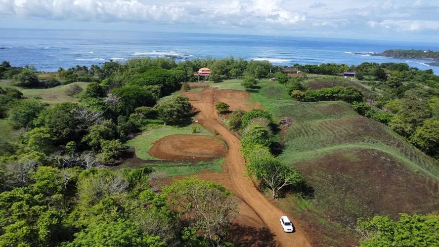 TERRENOS CON VISTA AL MAR A 5 MIN DE PLAYA VENAO \| DESDE $5/M²