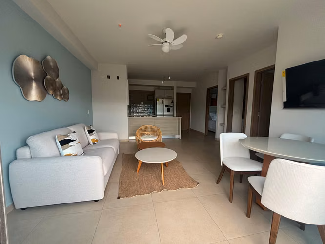 APARTAMENTO EN VENTA EN PLAYA - Imagen 2