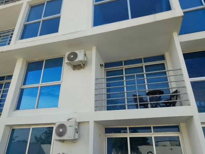 Apartamento 2 hab, 2 baños, 64m², amoblado  — PH Portal del Sol