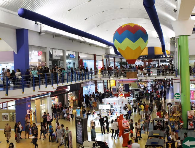 LOCALES EN VENA EN ALBROOK MALL - Imagen 7