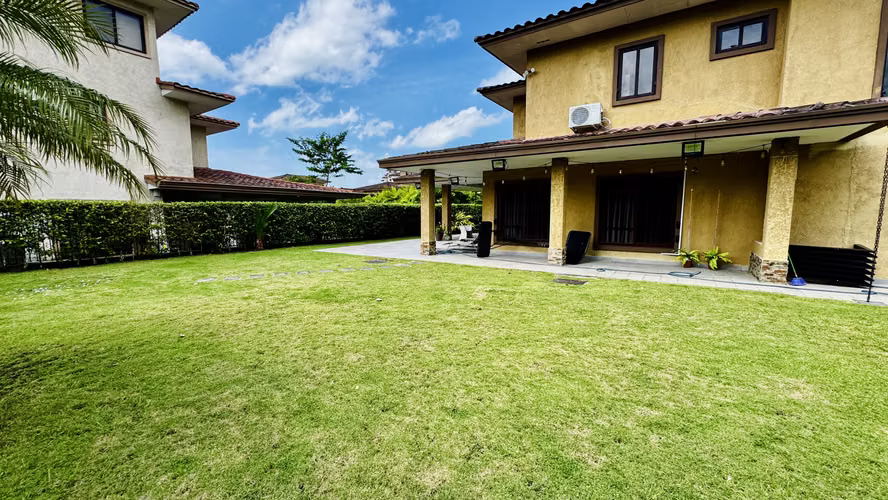EMBASSY CLUB 5 Recámaras y Vida de Resort  $1,098,000  NUEVO PRECIO - Imagen 14