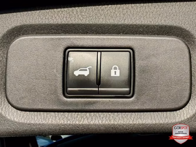 Nissan Qashqai 2024 Automática EH8545 - Imagen 8