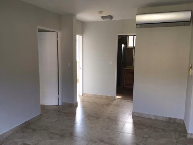 Embassy Gardens. 555mts 4r 3.5b estudio piscina $755,000.00neg - Imagen 11
