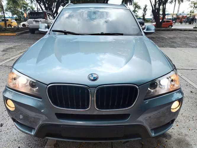BMW X3 2014 – Elegancia, Rendimiento y Oportunidad Ejecutiva - Imagen 4