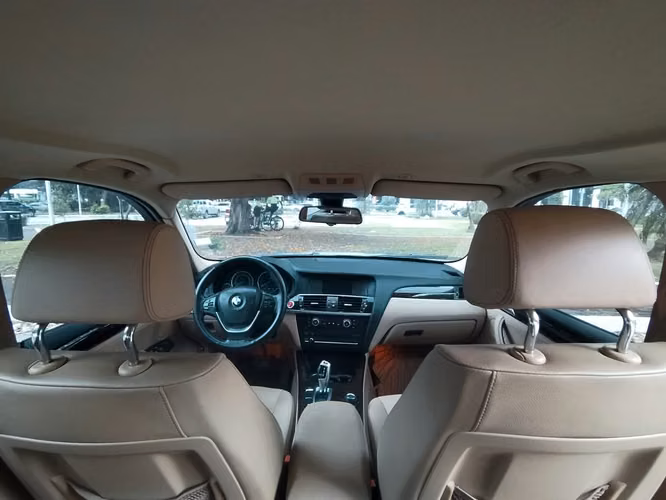 BMW X3 2014 – Elegancia, Rendimiento y Oportunidad Ejecutiva - Imagen 13