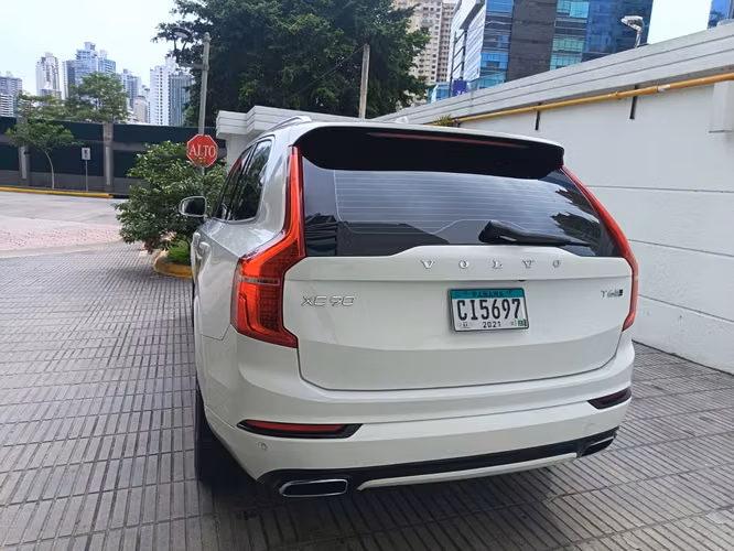 Volvo XC 90 T-6 R AWD Como Nuevo Coche Esposa