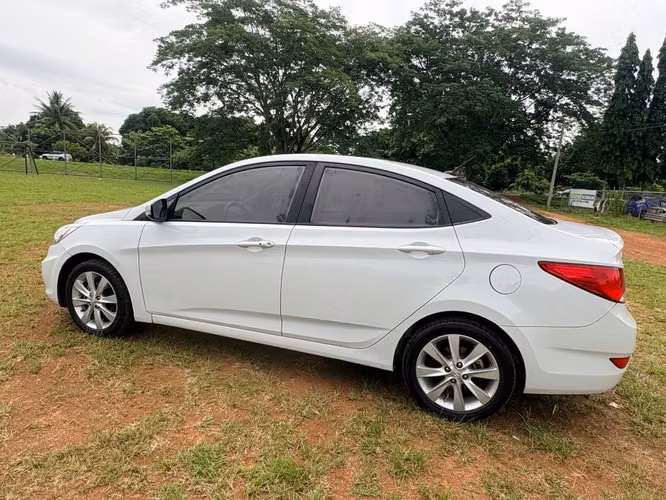 Hyundai Accent 2019 – Full Extras