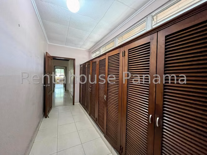 Vendo Casa de 1003 m² en El Carmen 26-3461GG - Imagen 10